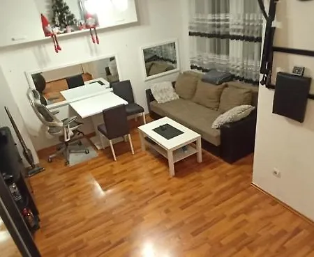 Apartment Tolstojeva Novi Sad
